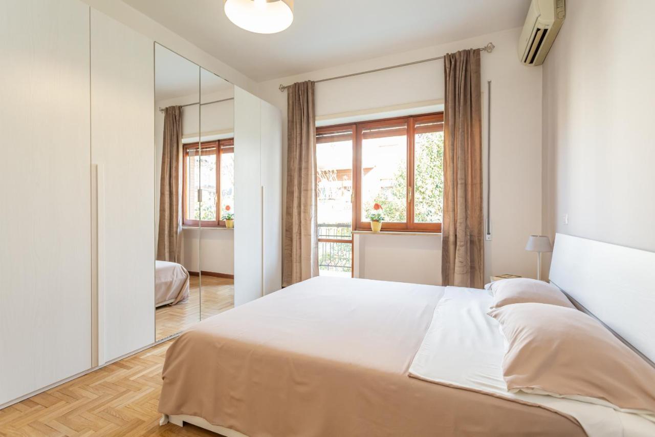 St Peter Cozy 2 Bdr With Garage Apartamento Roma